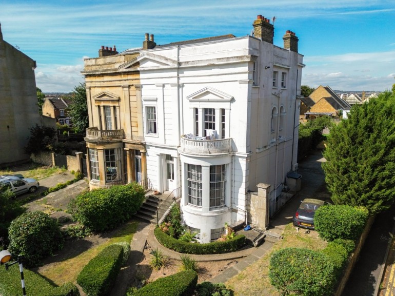 Windmill Street, Gravesend, Kent, DA12 1BW