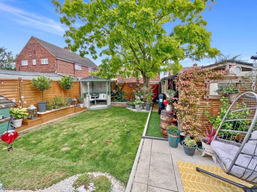 Images for Livingstone Road, Gravesend, DA12