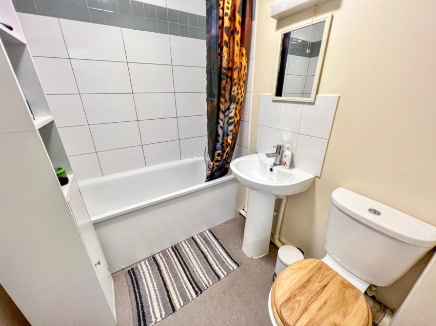 Images for The Pavilion, Wrotham Road, Gravesend, Kent, DA11