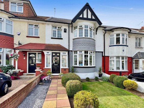View Full Details for Central Avenue, Gravesend, Kent, DA12