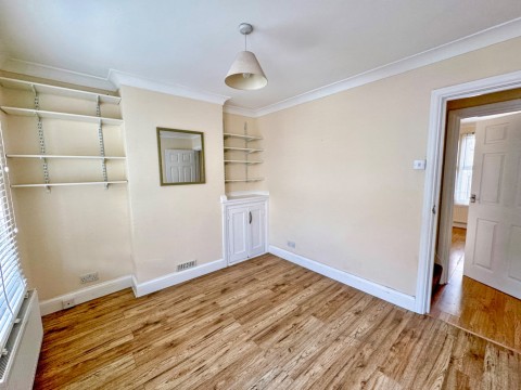 View Full Details for Hamerton Road, Northfleet, Gravesend, Kent, DA11