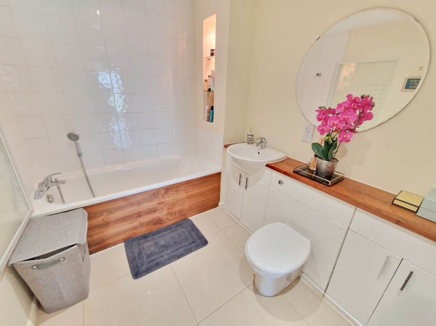Images for Springhead Parkway, Northfleet, Gravesend, Kent, DA11