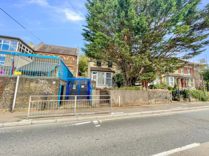 Images for Wrotham Road, Gravesend, Kent, DA11