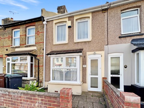 View Full Details for Churchill Road, Gravesend, Kent, DA11