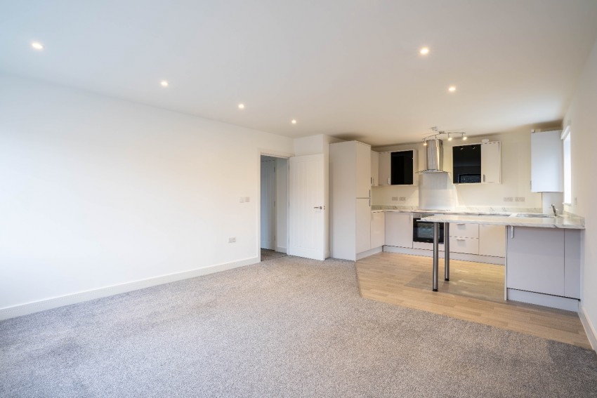 Images for Darnley Road, Gravesend, Kent, DA11 0DX