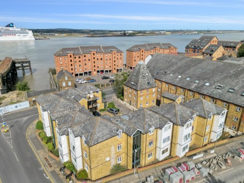 View Full Details for The Maltings, Clifton Road, Gravesend, Kent, DA11