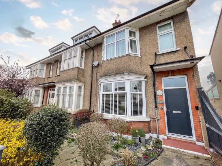 Park Avenue, Northfleet, DA11