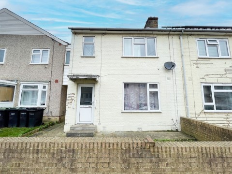 View Full Details for Waterdales, Northfleet, Gravesend, Kent, DA11 8JN