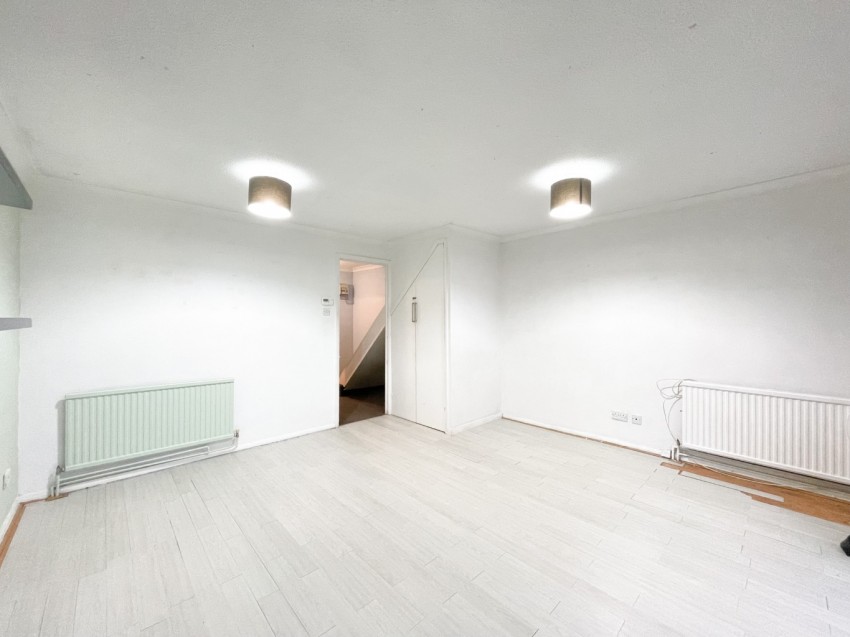 Images for Thistledown, Gravesend, Kent, DA12