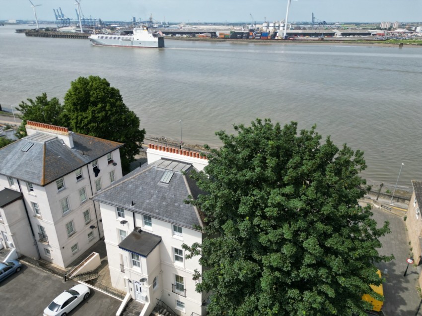 Images for Lansdowne Square, Northfleet, Gravesend, Kent, DA11