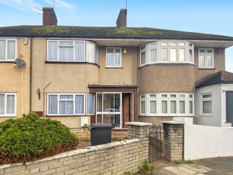 View Full Details for Gerald Road, Gravesend, Kent, DA12 2HT