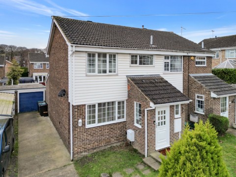 View Full Details for Lake Drive, Higham, Rochester, Kent, ME3