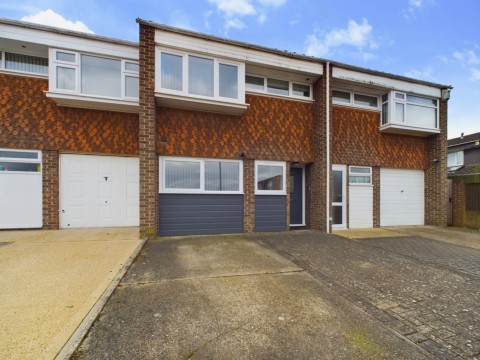 View Full Details for Ivy Close, Gravesend, Kent, DA12