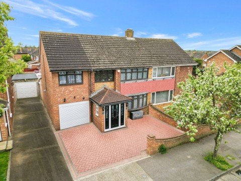 View Full Details for Astra Drive, Gravesend, Kent, DA12