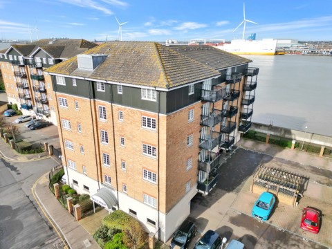 View Full Details for Baltic Wharf, Clifton Marine Parade, Gravesend, Kent, DA11 0DH