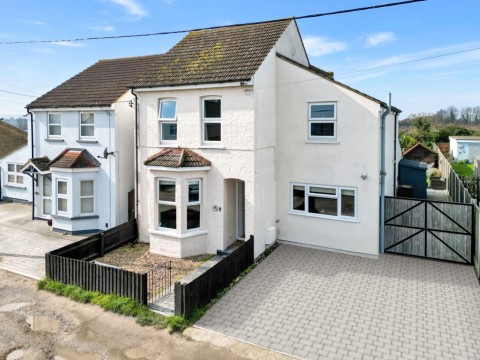 View Full Details for Symonds Road, Cliffe, Rochester, Kent, ME3