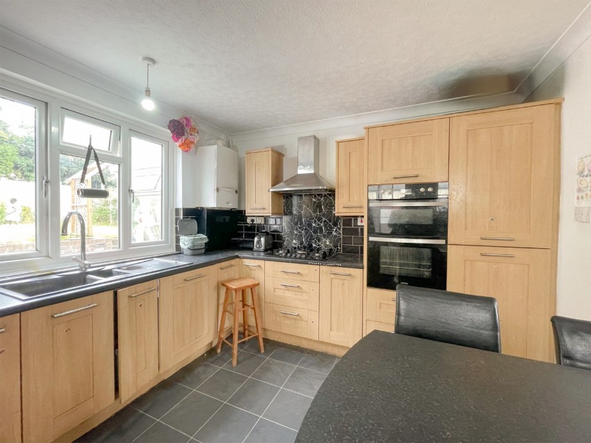 Images for Jubilee Crescent, Gravesend, Kent, DA12 4JQ