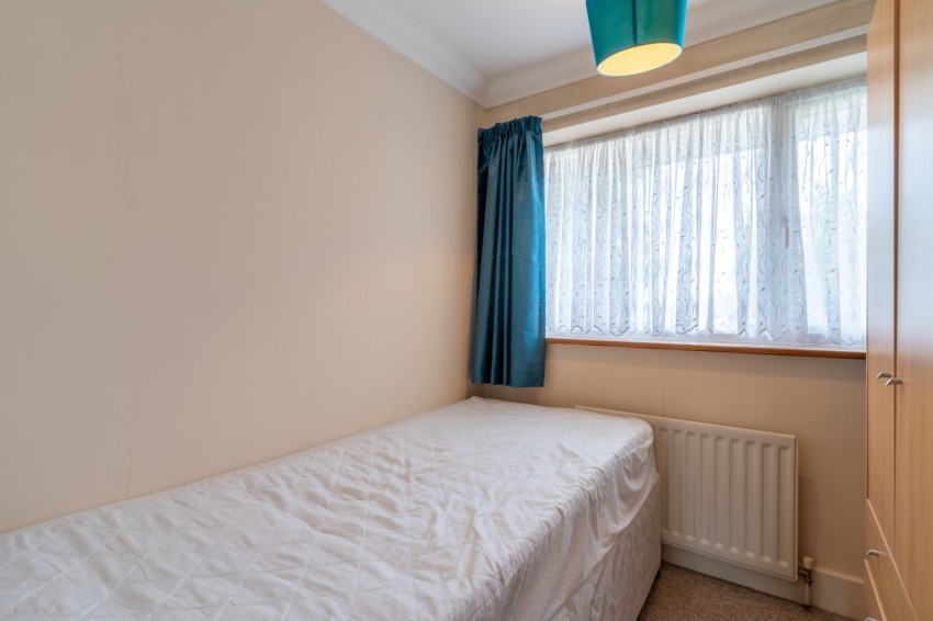 Images for Sara Park, Gravesend, Kent, DA12 4SB