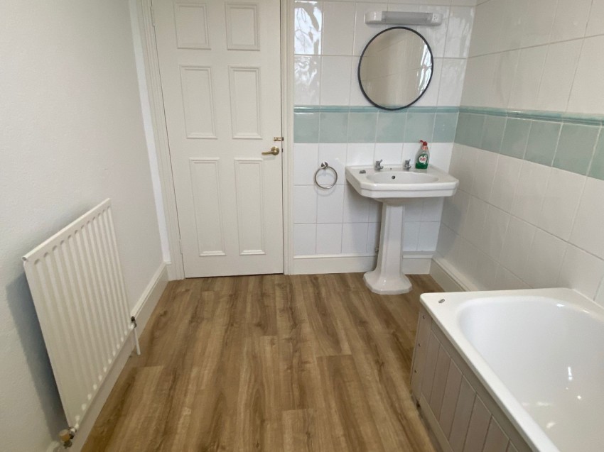 Images for Victoria Road, Northfleet, Gravesend, Kent, DA11 8RY