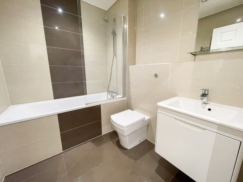 Images for Apex House, Burch Road, Northfleet, Gravesend, Kent, DA11 9FF