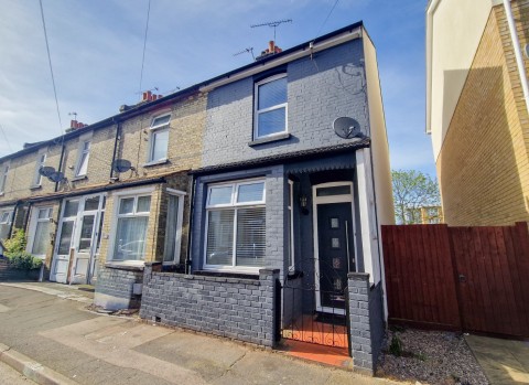 View Full Details for Suffolk Road, Gravesend, DA12