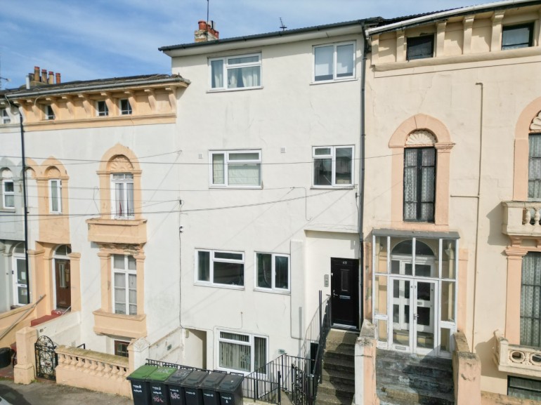 Pier Road, Northfleet, Gravesend, Kent, DA11