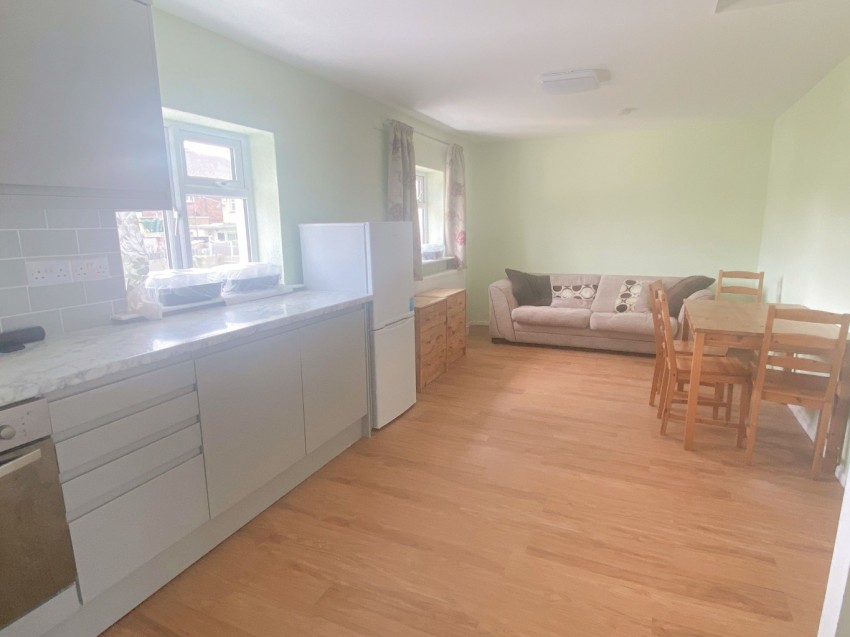 Images for Dorchester Road, Gravesend, Kent, DA12 5QU