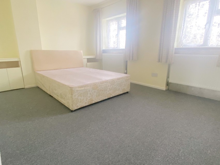 Images for Dorchester Road, Gravesend, Kent, DA12 5QU