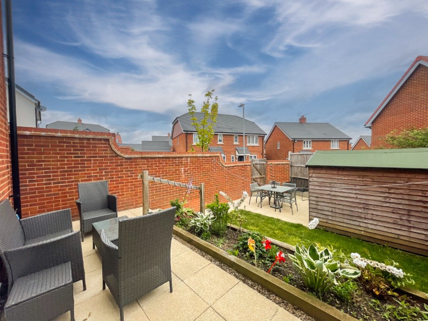 Images for Harvest Lane, Gravesend, DA11