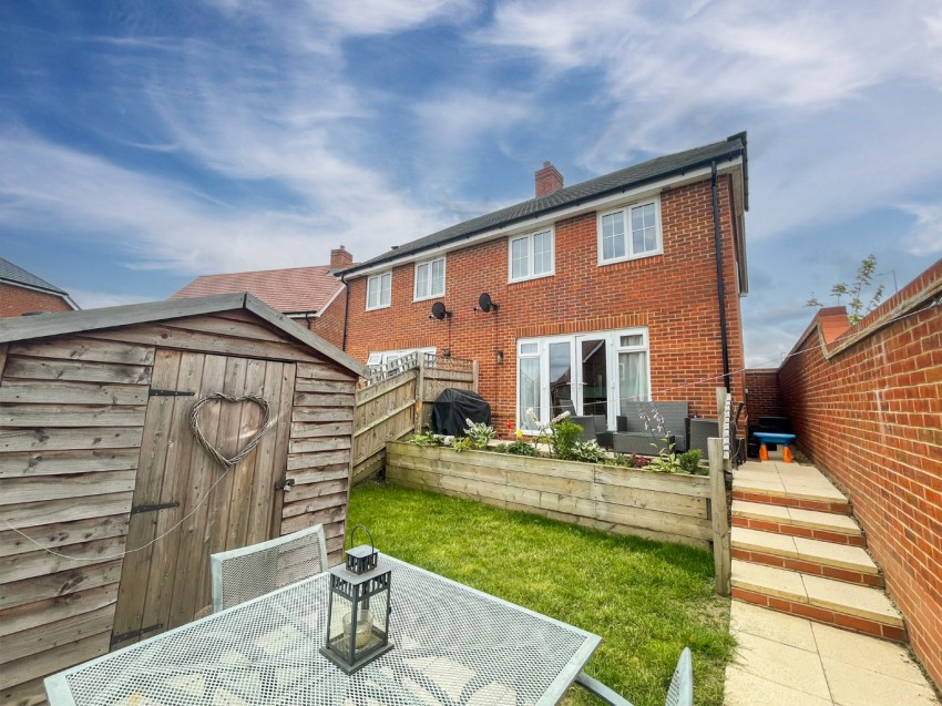 Images for Harvest Lane, Gravesend, DA11