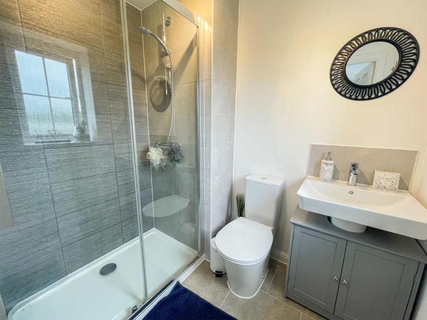 Images for Harvest Lane, Gravesend, DA11