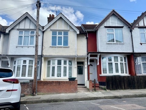 View Full Details for Burch Road, Northfleet, Gravesend, Kent, DA11 9NF