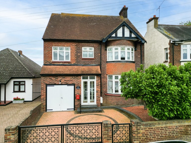 Central Avenue, Gravesend, DA12