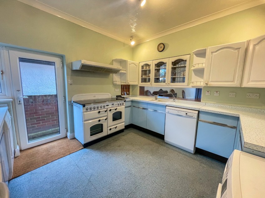 Images for Central Avenue, Gravesend, DA12