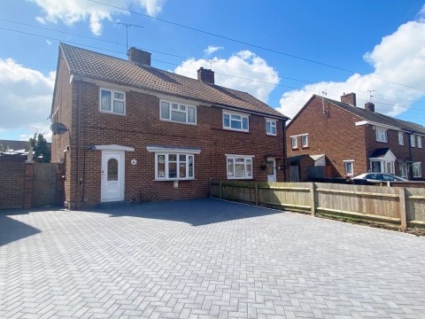 View Full Details for Dene Holm Road, Northfleet, Gravesend, Kent, DA11 8LN