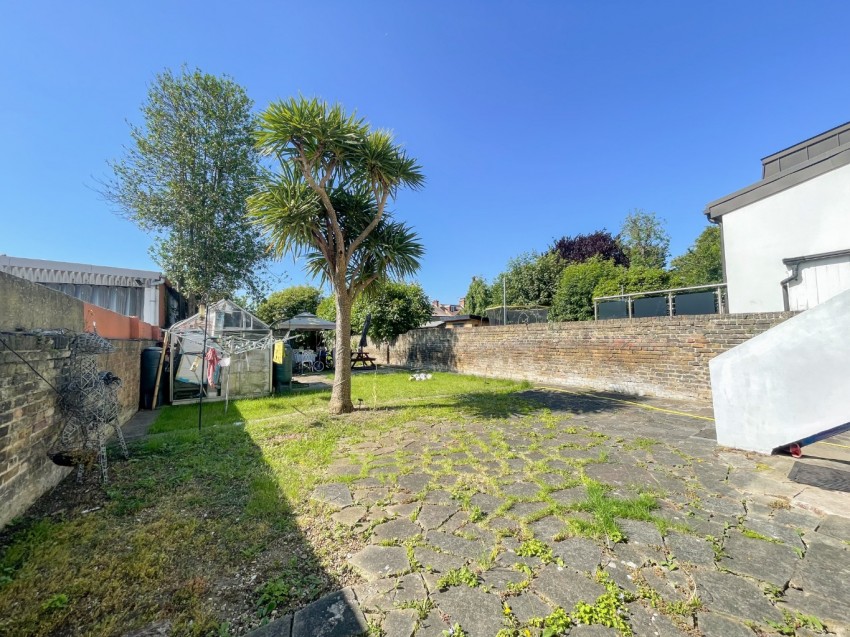 Images for Overcliffe, Gravesend, Kent, DA11 0EH