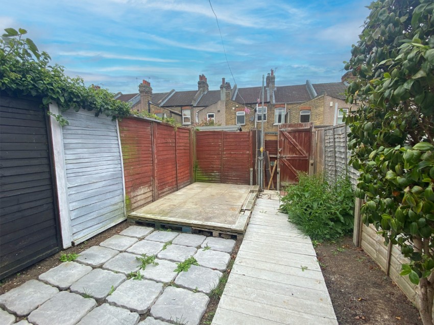 Images for Mead Road, Gravesend, Kent, DA11 7PP