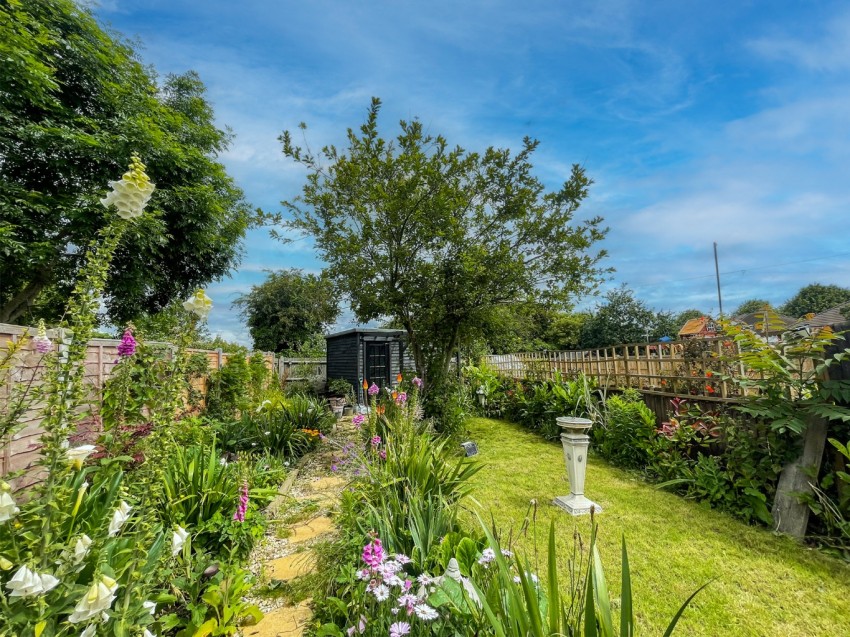 Images for Childs Crescent, Swanscombe, DA10 0EA