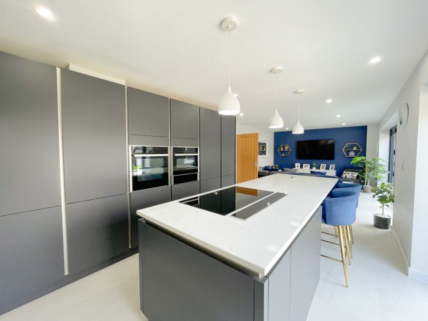 Images for Laurel Avenue, Gravesend, Kent, DA12 5QP