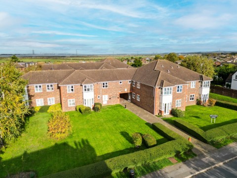 View Full Details for Mullender Court, Chalk Road, Gravesend, Kent, DA12
