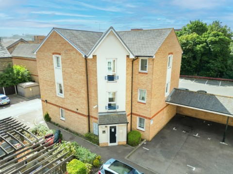 View Full Details for Fairfield Square, Stuart Road, Gravesend, Kent, DA11
