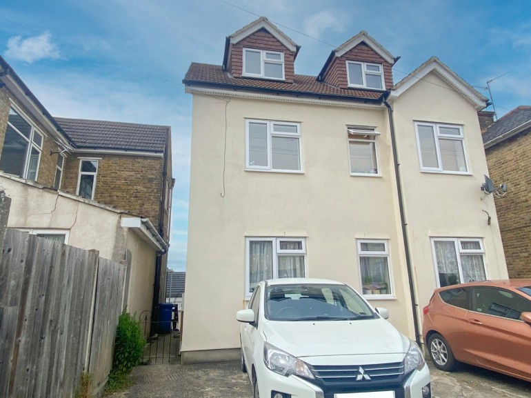 Scotteswood Avenue, Chatham, Kent, ME4 6HB