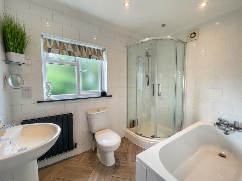 Images for Vale Road, Northfleet, Gravesend, Kent, DA11