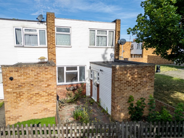 Tooley Street, Northfleet, Gravesend, Kent, DA11
