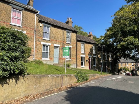 View Full Details for Hillside Terrace, South Hill Road, Gravesend, Kent, DA12 1JY