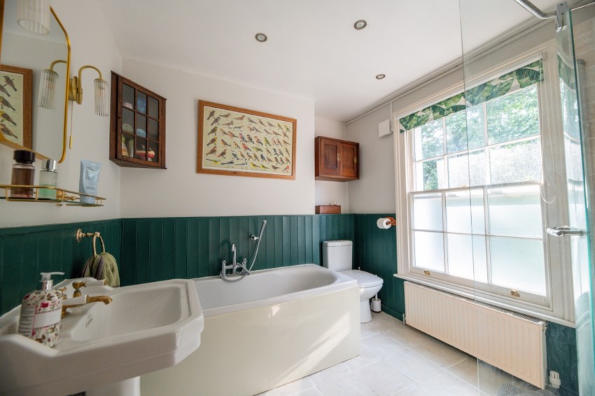 Images for Shrubbery Road, Gravesend, DA12