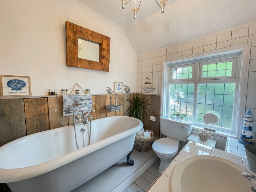 Images for Cross Lane East, Gravesend, DA12