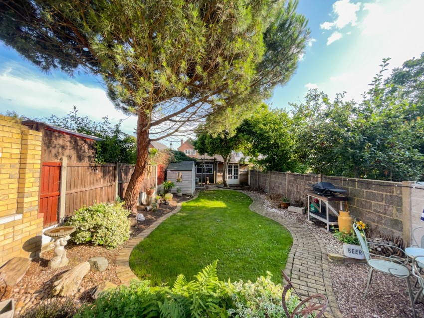 Images for Cross Lane East, Gravesend, DA12