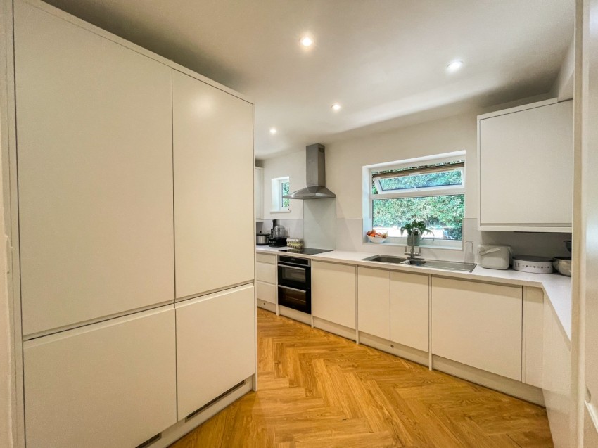 Images for Whitehill Lane, Gravesend, DA12 5LY