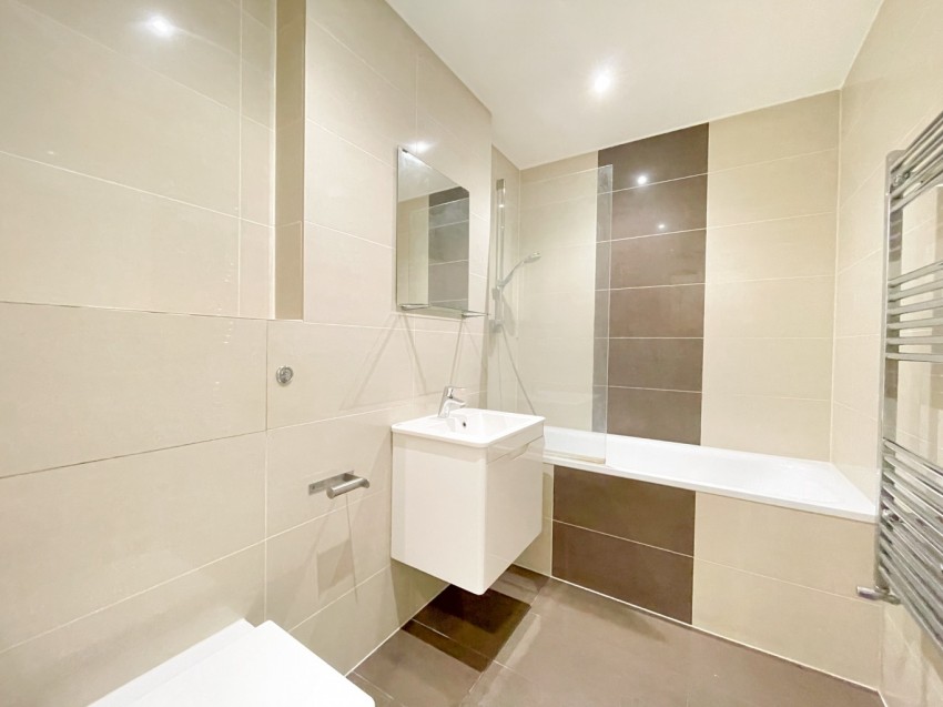 Images for Apex House, Burch Road, Northfleet, Gravesend, Kent, DA11 9FF